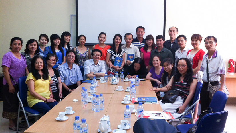 Chuyến thăm của đoàn giáo viên người Việt ở nước ngoài